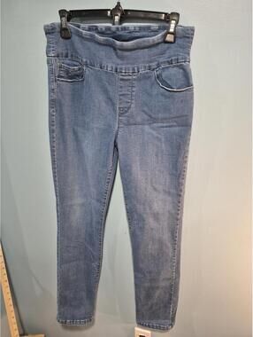 Gloria Vanderbilt Women's Blue Denim Jeans